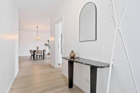 Stylish Retreat In Bivange Roeser Appartement Buitenkant foto