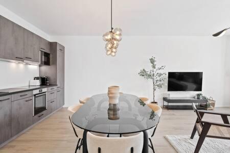 Stylish Retreat In Bivange Roeser Appartement Buitenkant foto