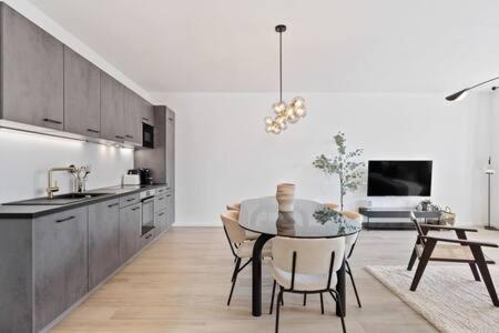 Stylish Retreat In Bivange Roeser Appartement Buitenkant foto